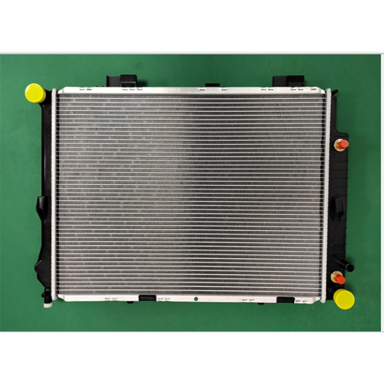 Benz 1995 1.8L C200 Baze Auto Radiator